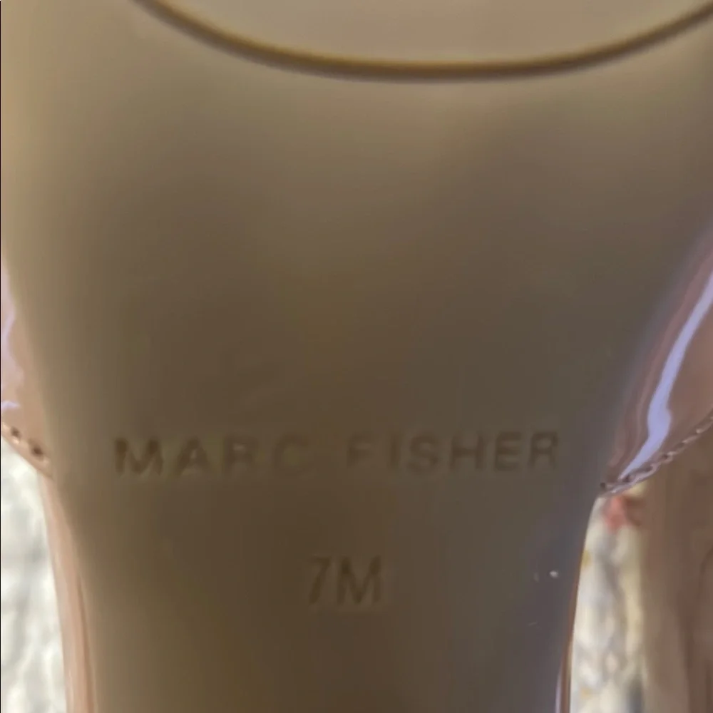 Marc Fisher Women's Tan Block Heel Shoes - Picture 2 of 3